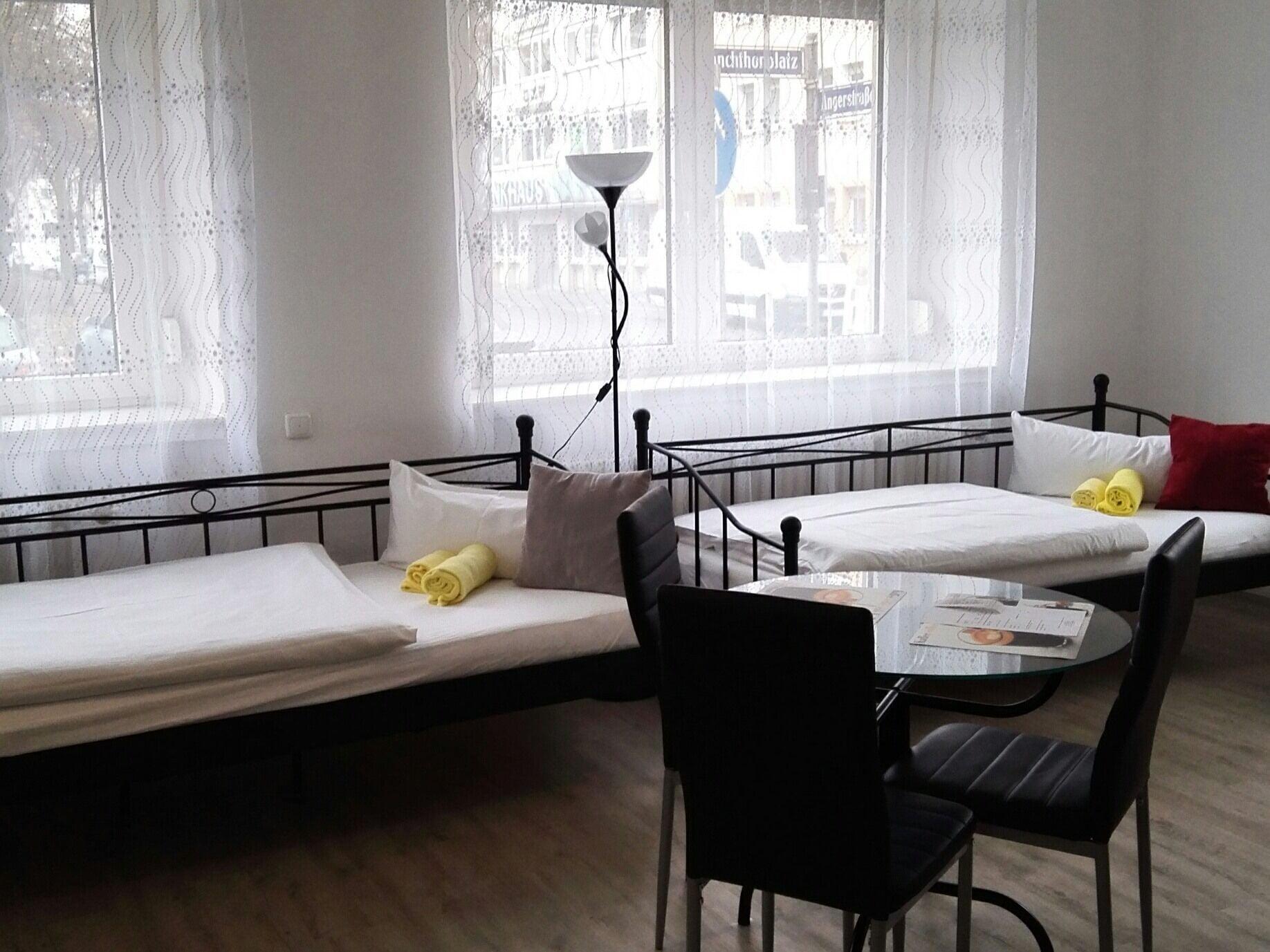 สุลตาเนียส เมลานช์ทอน Hotel Nuremberg ภายนอก รูปภาพ