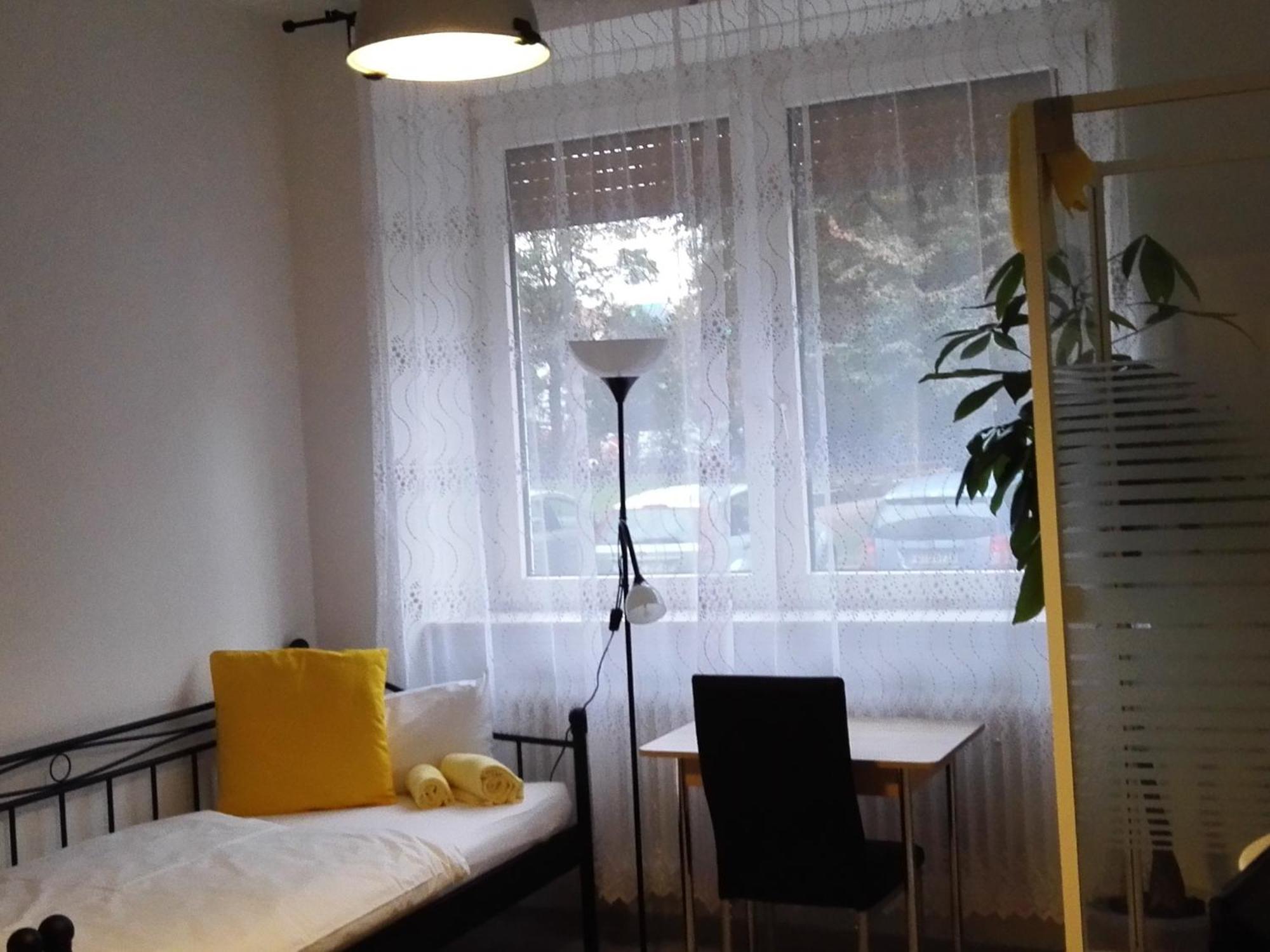 สุลตาเนียส เมลานช์ทอน Hotel Nuremberg ห้อง รูปภาพ